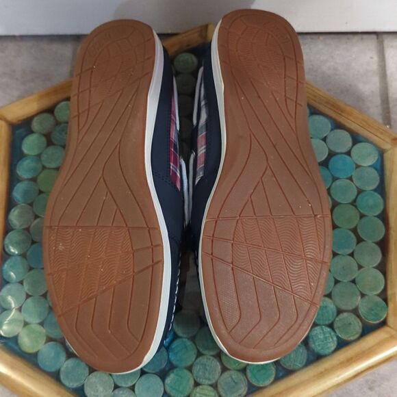SIZE 8.5 ryka boat shoes plaid - Picture 6 of 7